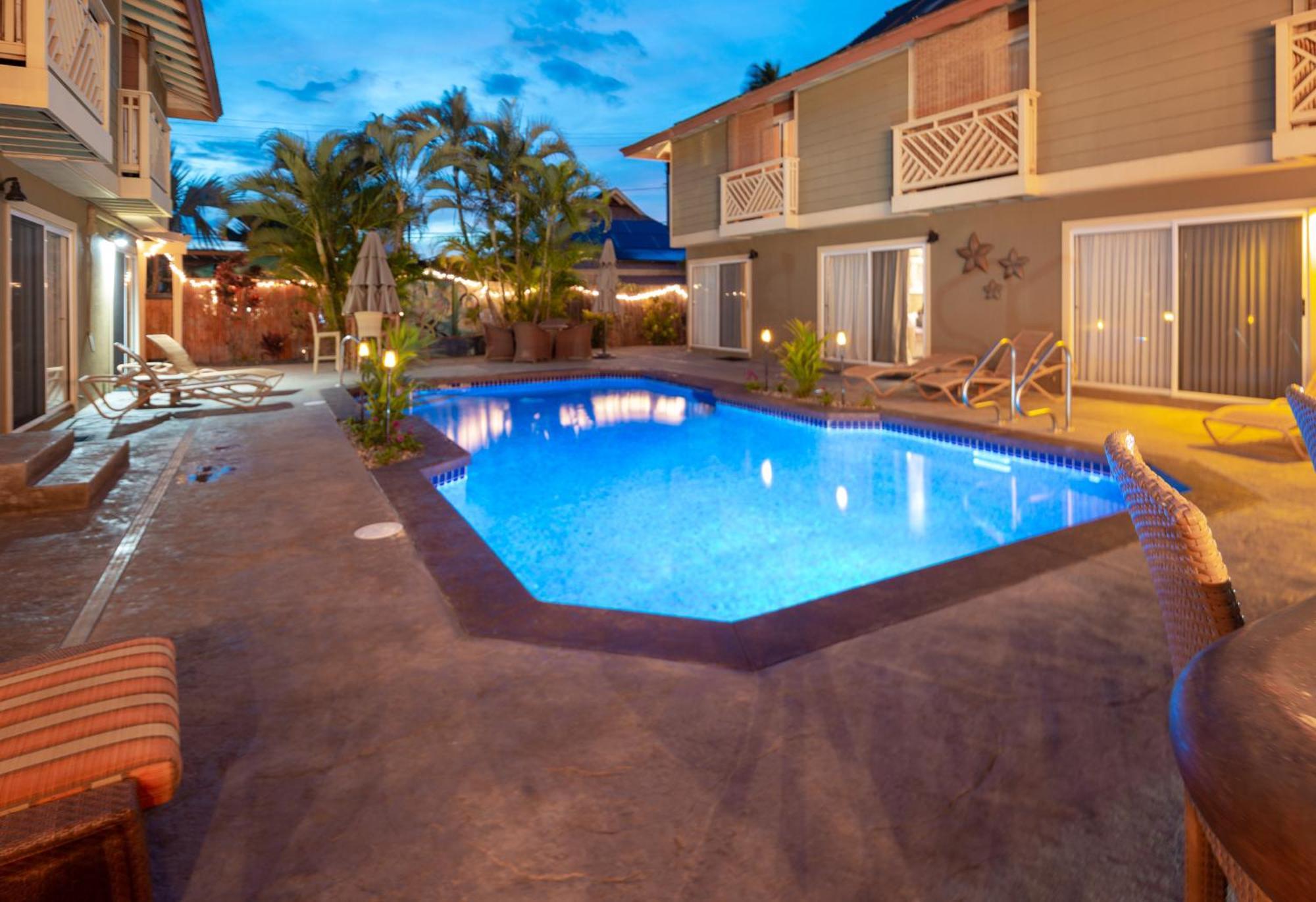 Plumeria Suite, 2-Bedrooms, Sleeps 6, Pool & Bbq, Pre-Renovation Summer Sale Kihei Zewnętrze zdjęcie